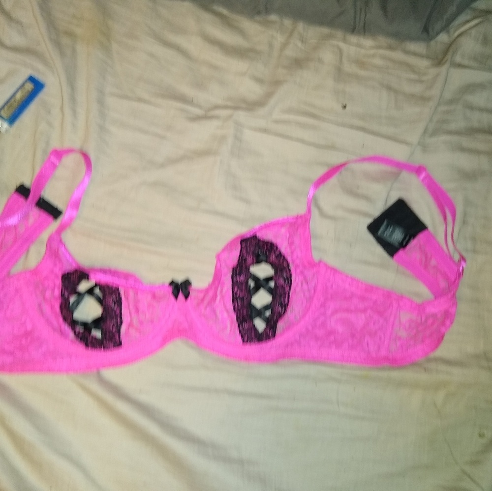 Bras